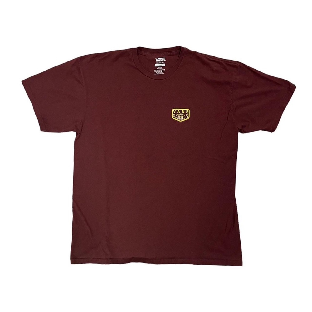 Embroidered Vans T-Shirt

Size XL
Great condition ✅